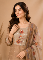 Sandstone Bloom Floral Printed Natural Crepe Kurta Pant Set with Dupatta