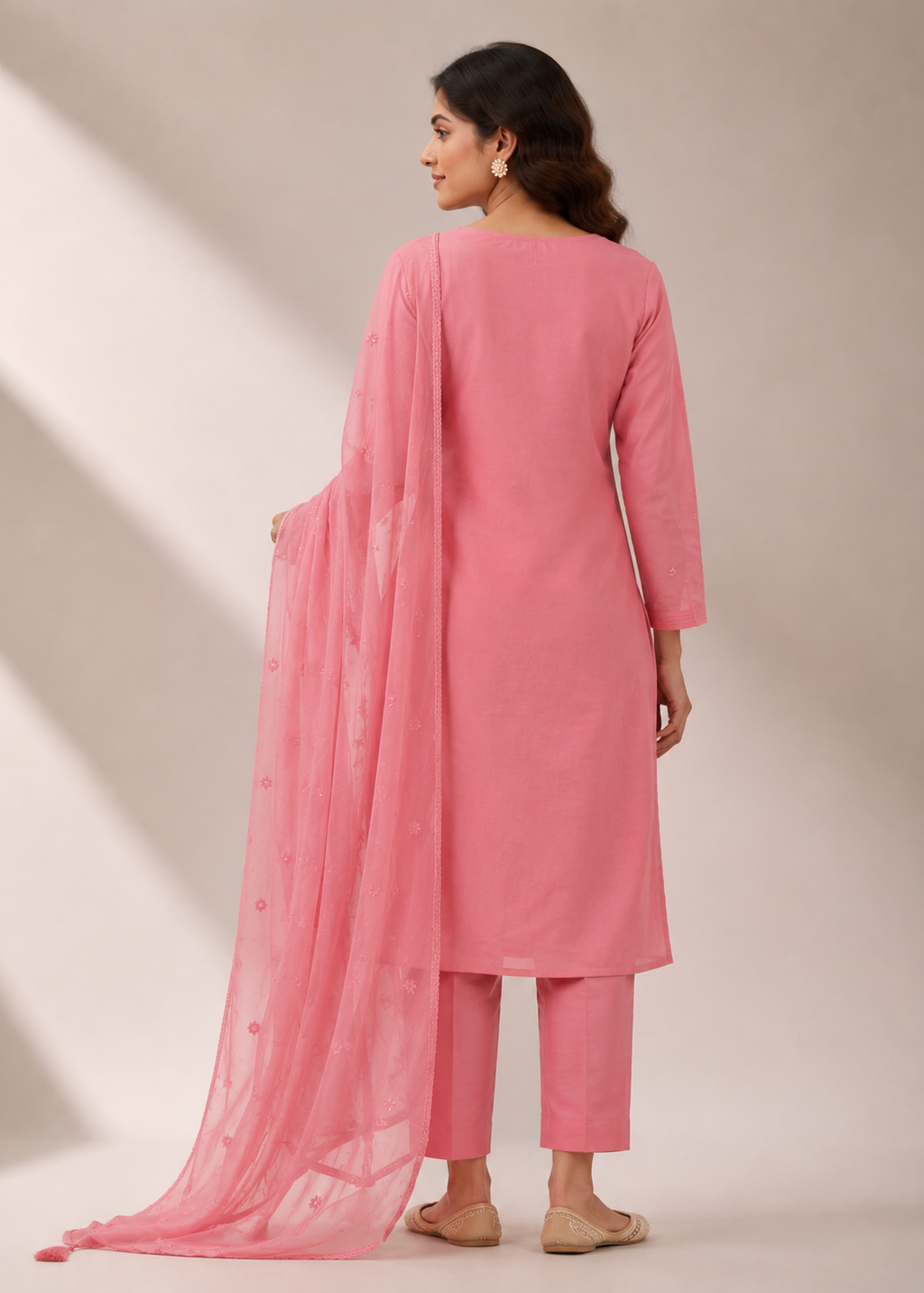 Blush Pink Mul Chanderi Embroidered Kurta Pant Set with Net Dupatta
